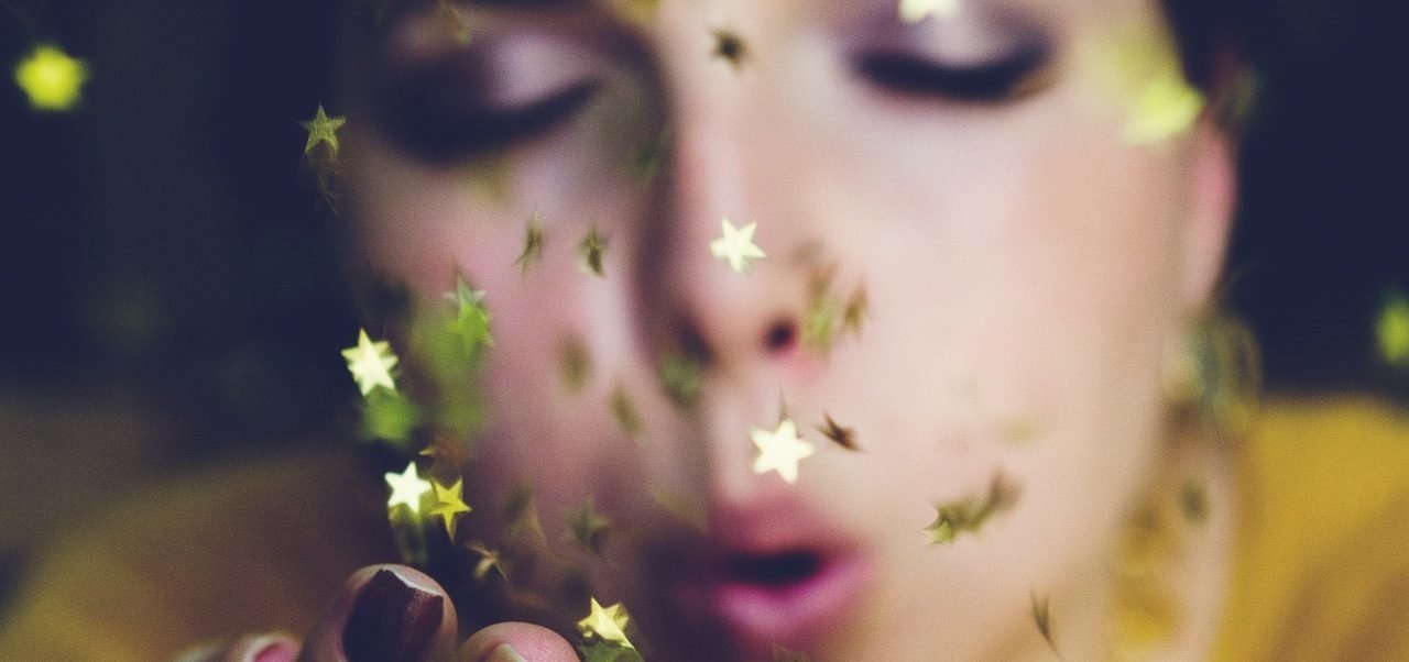 2 signes de pouvoirs magiques attribués à la naissance - WeMystic France