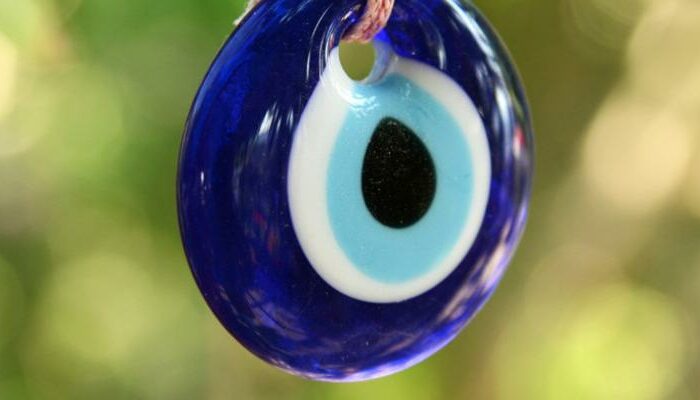 Découvrez différentes façons d’utiliser et de dynamiser l’œil grec !